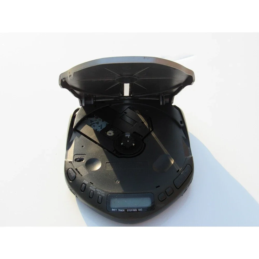 Sony Discman D-E307CK Portable CD Player ESP Digital Mega Bass Car Ready Vintage